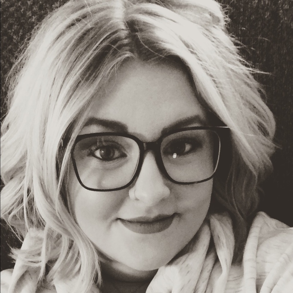 Meet your Posher, Katelyn